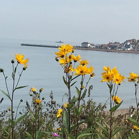 Once Upon A Tide Apartment Herne Bay Bagian luar foto