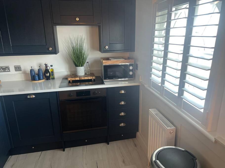 Once Upon A Tide Apartment Herne Bay Bagian luar foto