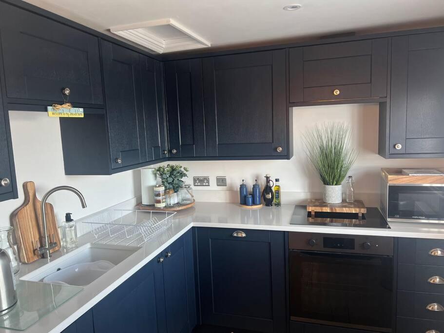 Once Upon A Tide Apartment Herne Bay Bagian luar foto