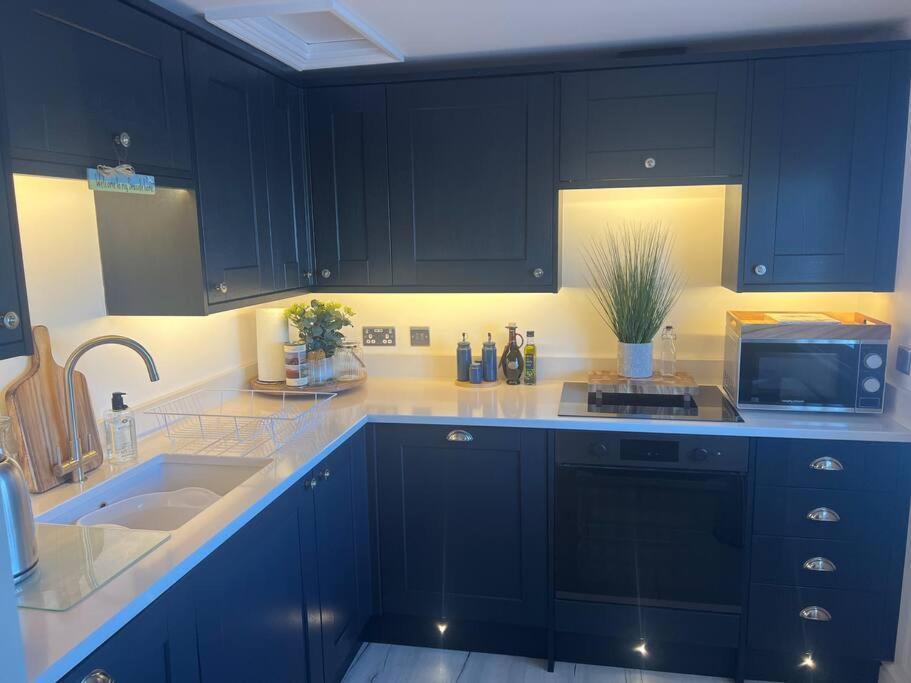 Once Upon A Tide Apartment Herne Bay Bagian luar foto