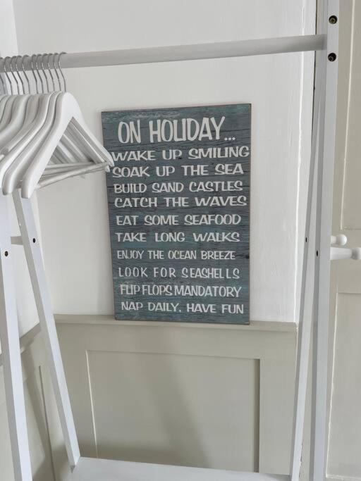 Once Upon A Tide Apartment Herne Bay Bagian luar foto